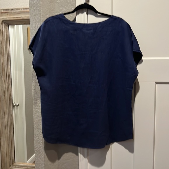 JOHNNY WAS Linen Top - Picture 3 of 3